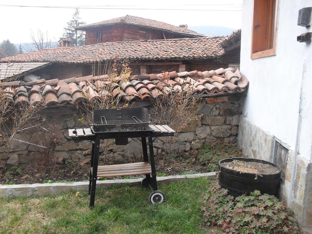 Guest House Terziiski Kopriwsztica Zewnętrze zdjęcie