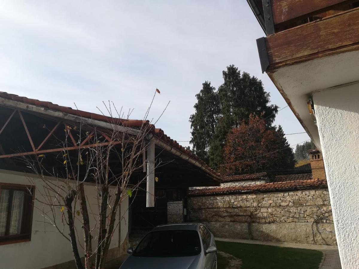 Guest House Terziiski Kopriwsztica Zewnętrze zdjęcie