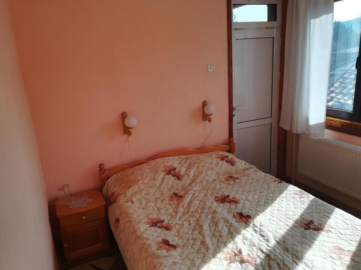Guest House Terziiski Kopriwsztica Zewnętrze zdjęcie