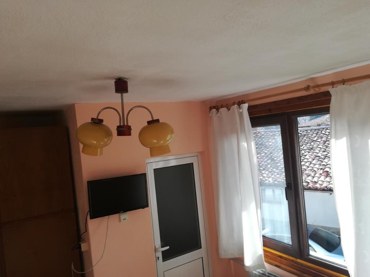 Guest House Terziiski Kopriwsztica Zewnętrze zdjęcie