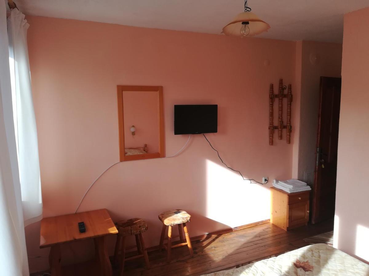 Guest House Terziiski Kopriwsztica Zewnętrze zdjęcie