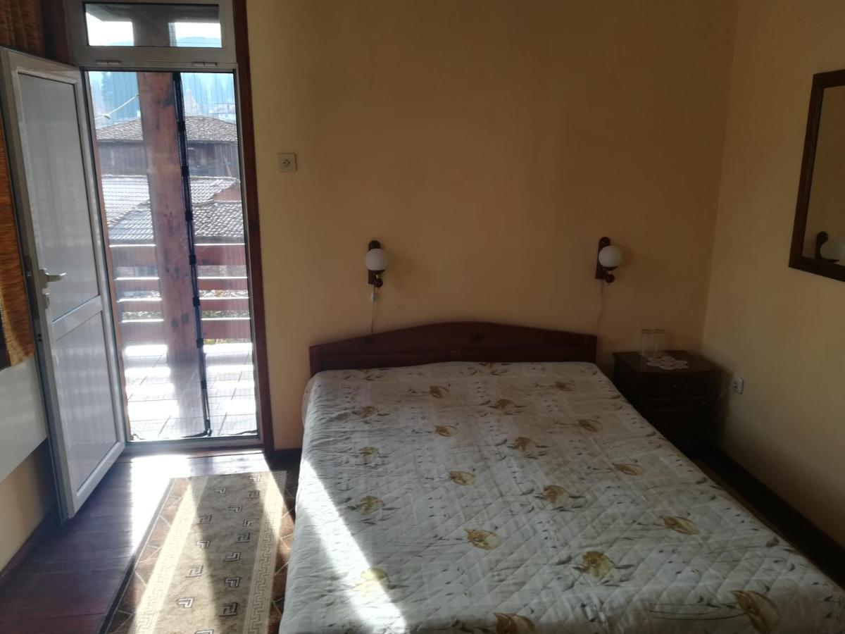 Guest House Terziiski Kopriwsztica Zewnętrze zdjęcie